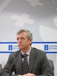 La Xunta ve "una mala noticia" que el paro crezca y se esforzará en "atajar" el "principal problema" de Galicia