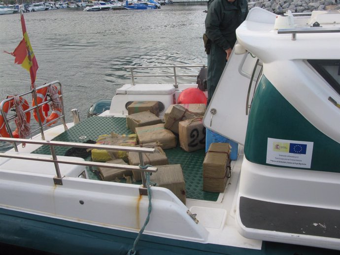 Droga en una embarcación interceptada en Ceuta