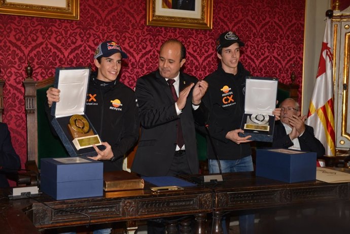 Marc Márquez en el homenaje recibido en Cervera