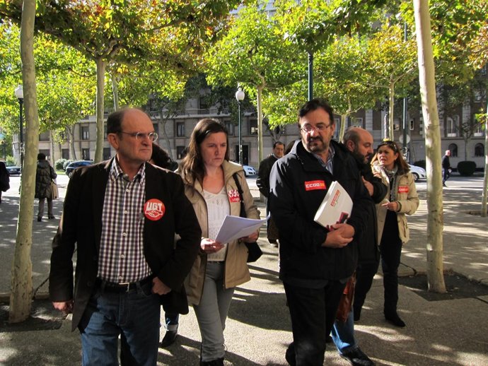 El secretario de UGT-Aragón, la representante de USO y el secretario de CCOO Ara