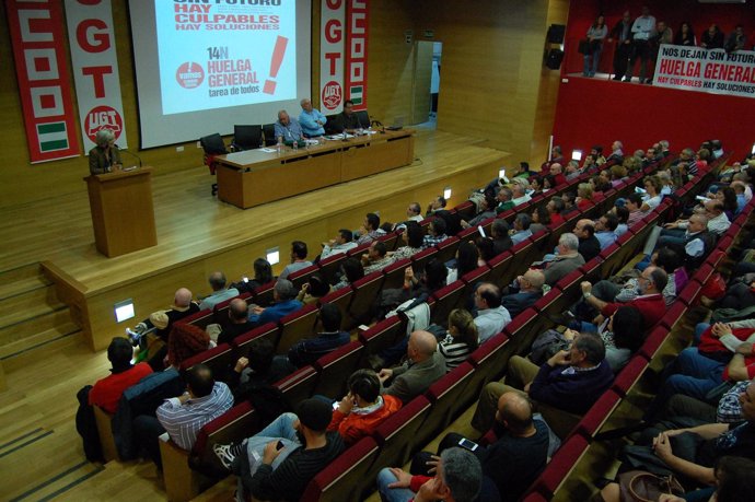 Asamblea sobre la huelga general en Granada