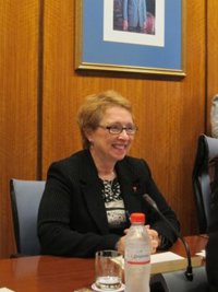 Aguayo defiende las cuentas pese a la petición "irracional" de Gobierno y PP cree "el dinero se pierde en la cuneta"