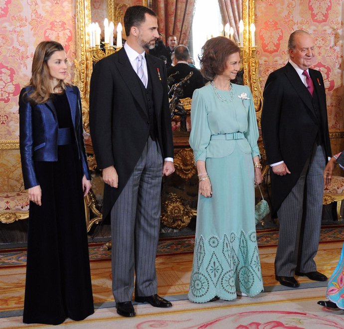 La Princesa Leticia, el Príncipe Felipe, la Reina Sofía y el Rey Juan Carlos rec