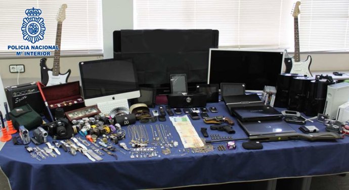 Material robado por la banda en viviendas de Navarra, La Rioja, Euskadi y Madrid