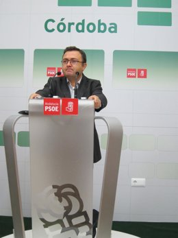 Heredia en la sede del PSOE cordobés