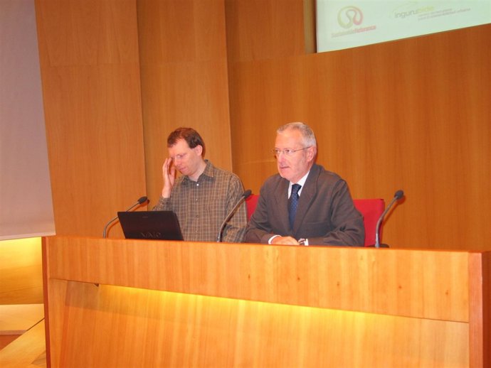 Presentación de la plataforma digital Sure.