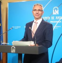 Gobierno andaluz defiende su papel "neutral" ante la huelga, "con servicios mínimos al ciento por ciento"