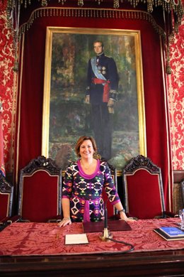 Paz González Como La Presidenta Del Pleno De Madrid