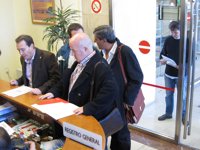 Fomento convoca mañana a CC.OO. y UGT para negociar los servicios mínimos de la huelga general