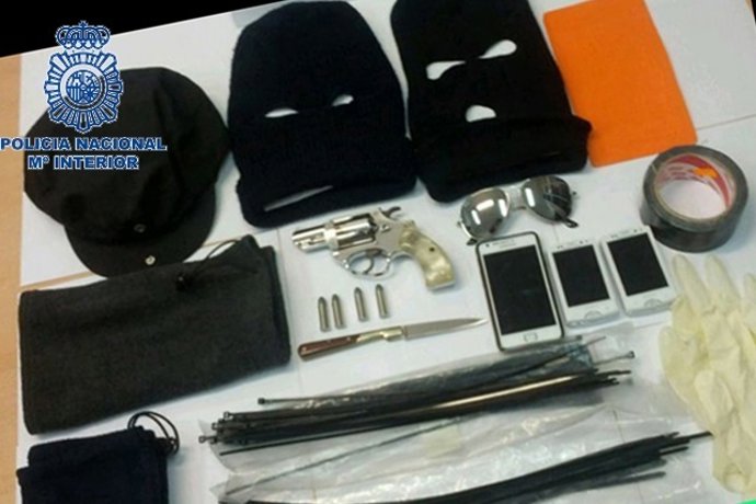 Objetos Intervenidos Por La Policía