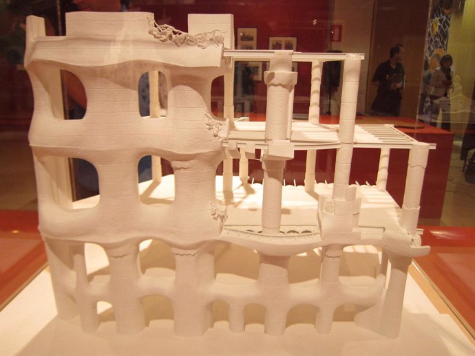 Maqueta de La Pedrera en la exposición 'Gaudí único' en Zaragoza
