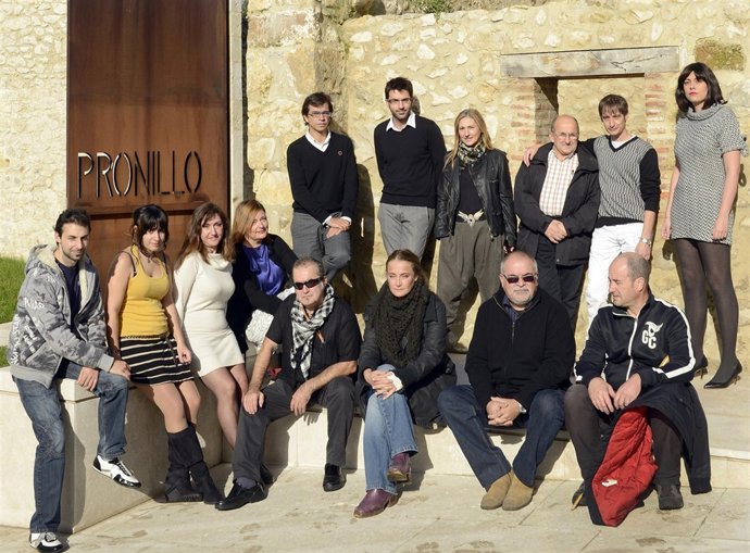 Participantes en el taller con el concejal y el director de FSC