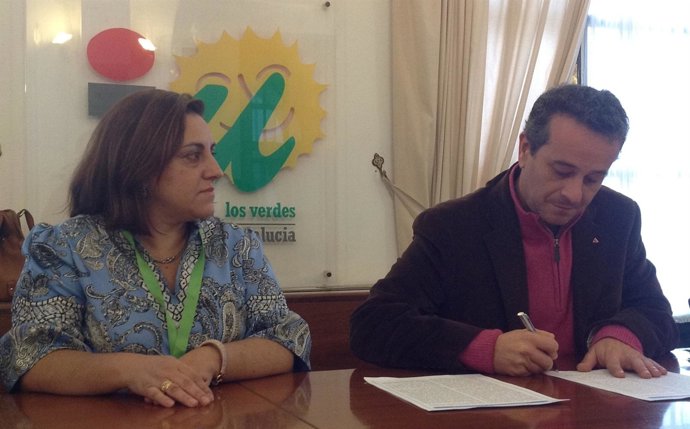 José Antonio Castro firma el manifesto