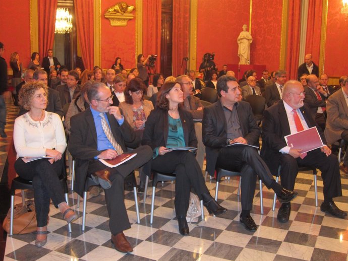 Los alcaldes I.Garcia, J.Monràs, M.Conesa, M.Bustos y S.Esteve