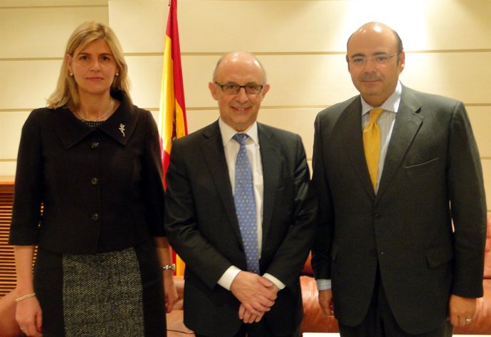 Reunión de Diputación con el ministro de Hacienda