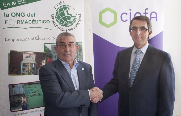Acuerdo de colaboración entre Farmacéuticos Sin Fronteras y Cinfa