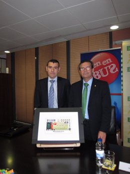 Manuel Ramo e Ignacio Escanero en la presentación del cupón de la ONCE de TUZSA
