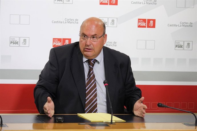 José Molina, PSOE