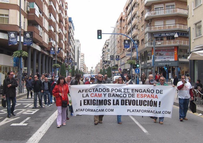 Protesta de la Plataforma CAM por el centro de Alicante