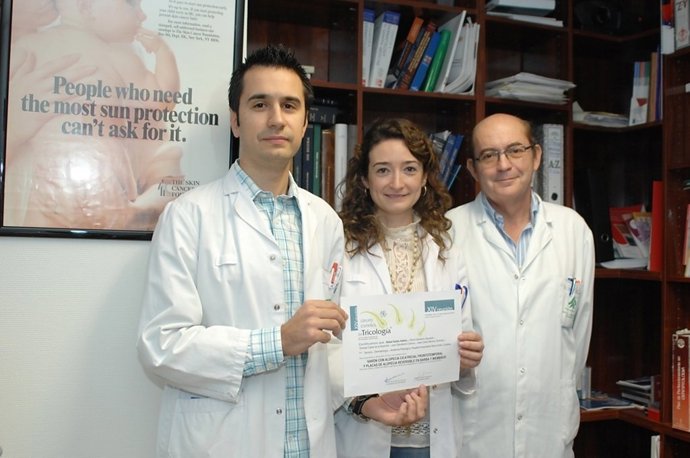 Los dermatólogos premiados por estudio alopecia