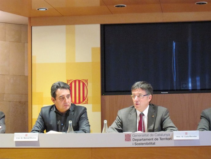 El conseller de Territorio L.Recoder y el alcalde de Sabadell M.Bustos