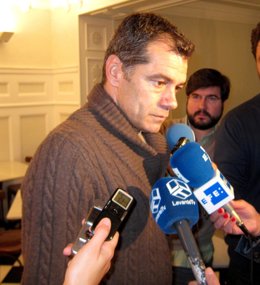 El Diputado De Upyd Toni Cantó