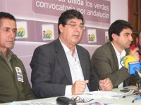 Valderas, prudente sobre las propuestas de dictamen de los grupos a la Comisión de los ERE, que "no conoce aún"