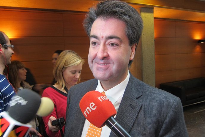 Ruspira (PAR) atiende a los medios de comunicación