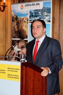 El presidente del Patronato de Turismo de Málaga-Costa del Sol, Elías Bendodo