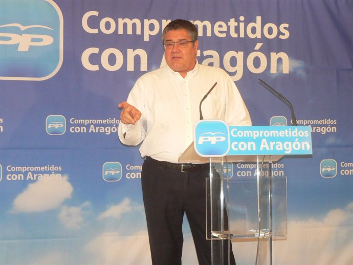 El portavoz del Grupo Popular de las Cortes, Antonio Torres.