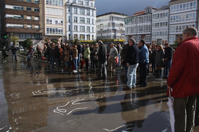 Concentración en Ferrol contra los desahucios
