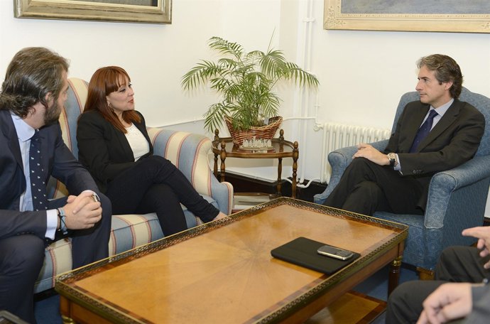 El alcalde de Santander, Íñigo de la Serna, con una delegación de Guatemala