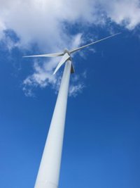 Fomento ya ha recaudado más de 9 millones de euros de los 12 previstos en 2012 por el canon eólico