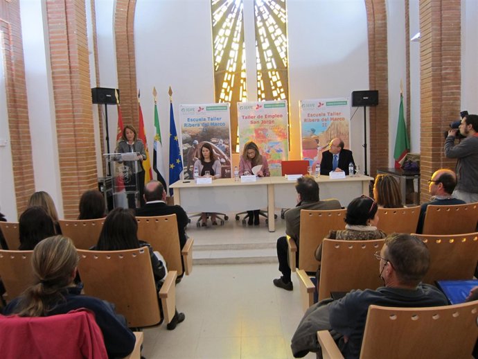 Inauguración Del Taller De Empleo San Jorge En Cáceres