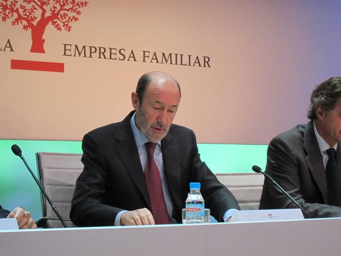 Alfredo Pérez Rubalcaba, en el XV Congreso de la Empresa Familiar