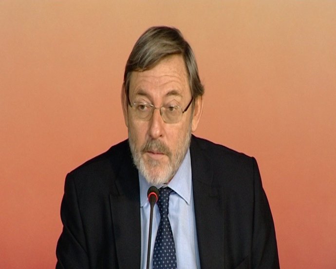 Lissavetzky exige a Botella que "dé la cara"