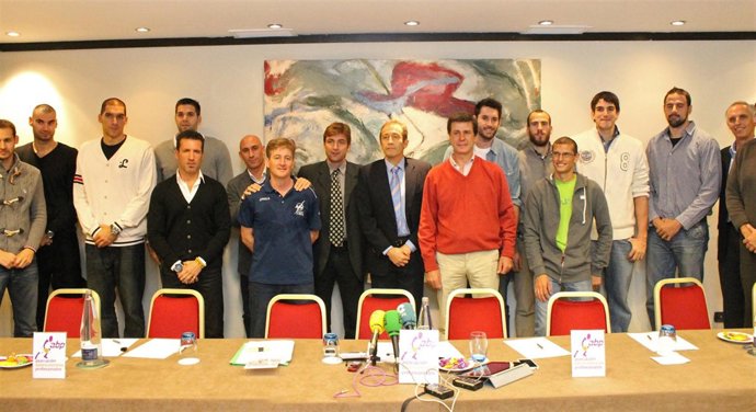 ABP Luis Rubiales Felipe Reyes Cayetano Martínez José Llorente Rudy Fernández 