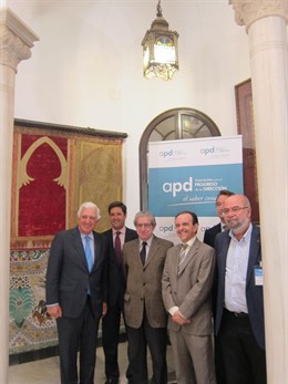  Rafael Rodríguez Con  Santiago Herrero Y Braulio Medel