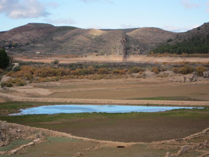 Uno de los embalses