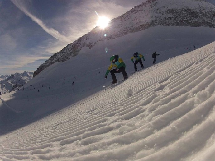 Equipo español snow