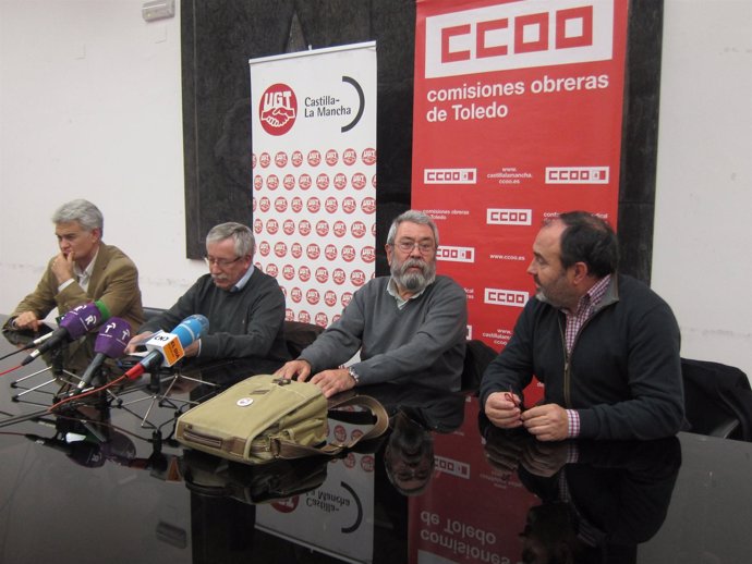 Toxo y Méndez con los secretarios regionales de CCOO y UGT