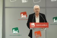 Cayo Lara denuncia que no hay generosidad de la banca, sino un intento de marcar la "hoja de ruta" sobre los desahucios 