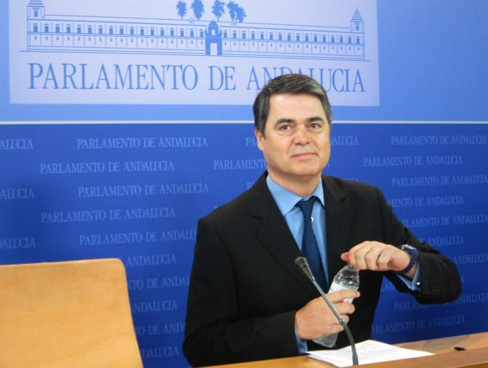 Carlos Rojas, hoy en rueda de prensa