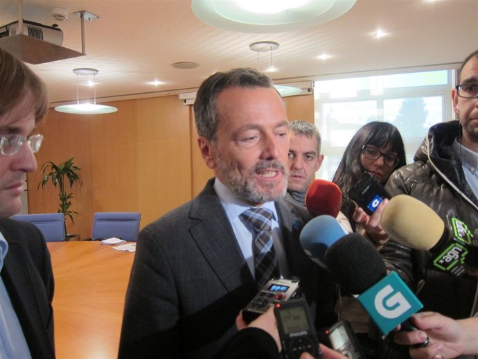 Agustín Hernández, Conselleiro De Medio Ambiente