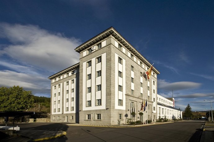 Oficinas Centrales De Ciuden, En Ponferrada (León).