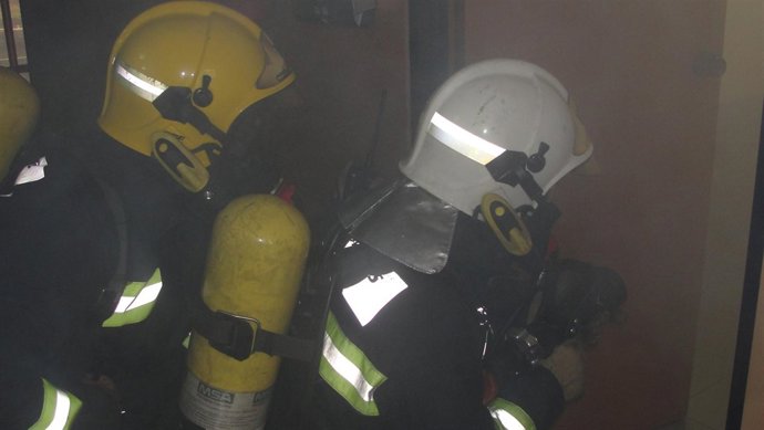 Simulacro de incendio en el aeropuerto de El Hierro