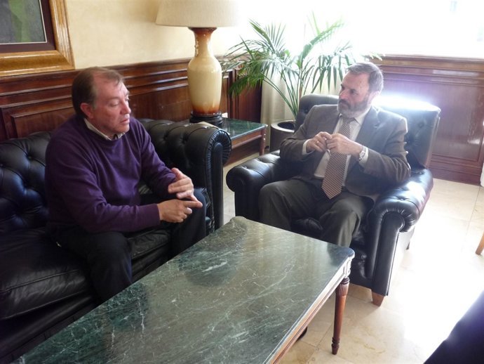 Lillo junto al alcalde de Beas de Segura hoy