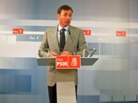 Gómez cree que Botella debería dimitir como alcaldesa "con carácter inmediato"