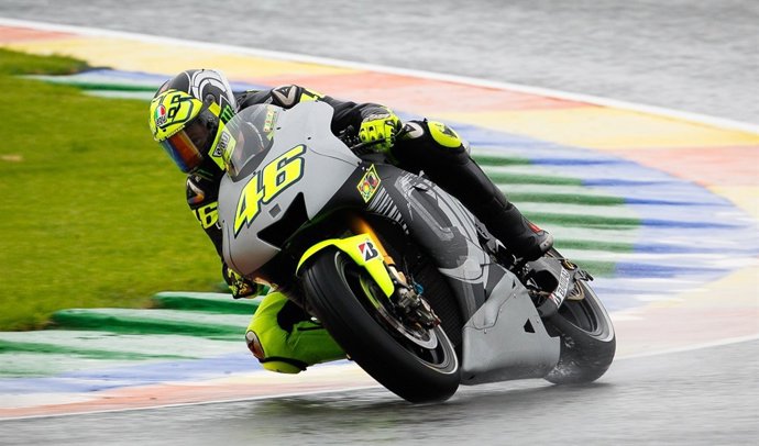 Valentino Rossi vuelve con Yamaha en MotoGP