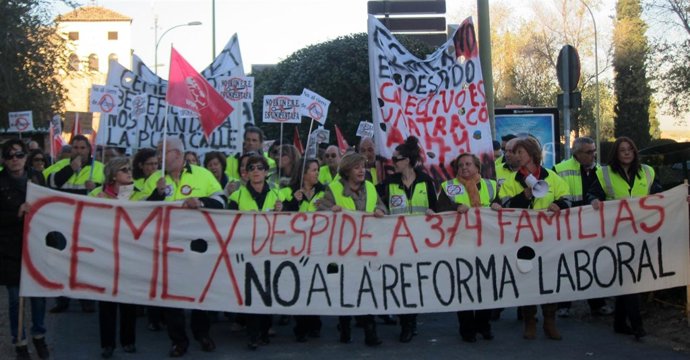 Manifestación trabajadores CEMEX